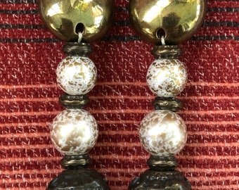 Vintage 1980s Pearl Dangle Drop Earrings Clip On