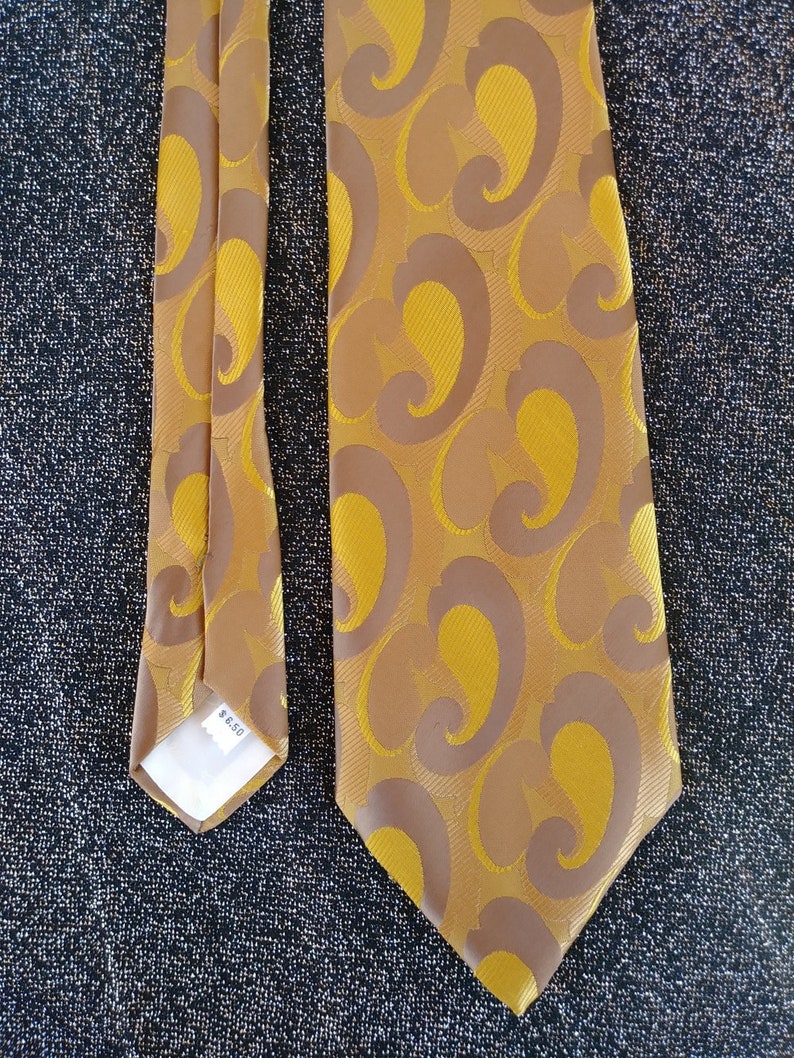 70s necktie