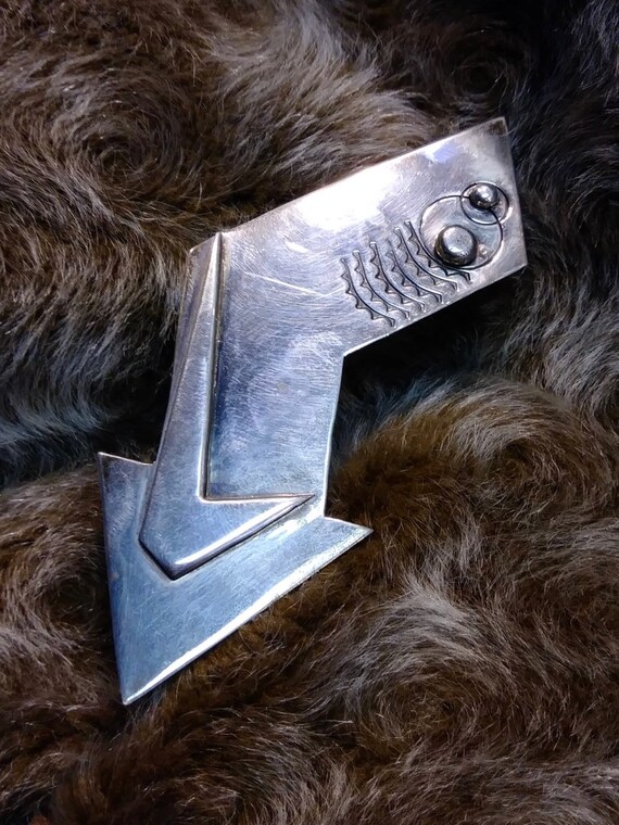 Vintage 1980s Memphis Silver Arrow Brooch Navajo O