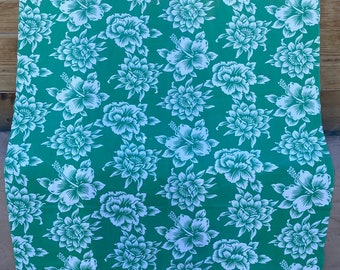 Vintage 1980s Hawaiian Novelty Print Fabric Pistachio Green 1.80 YDS