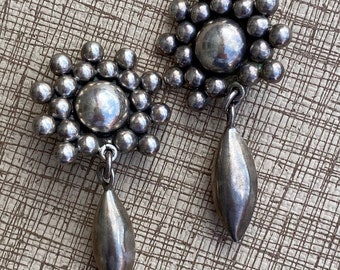 Vintage 1980s Silver Dangle Earrings Taxco 80s Silver Jewelry Clip On