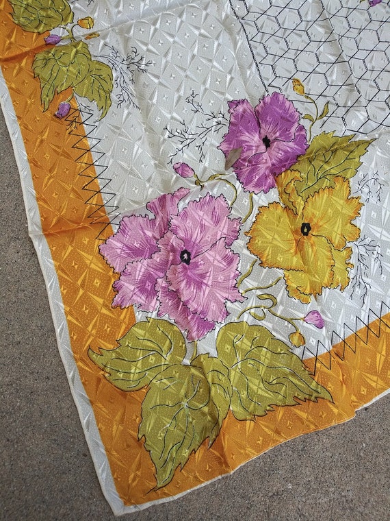 Vintage 1940s Silk Rayon Scarf
