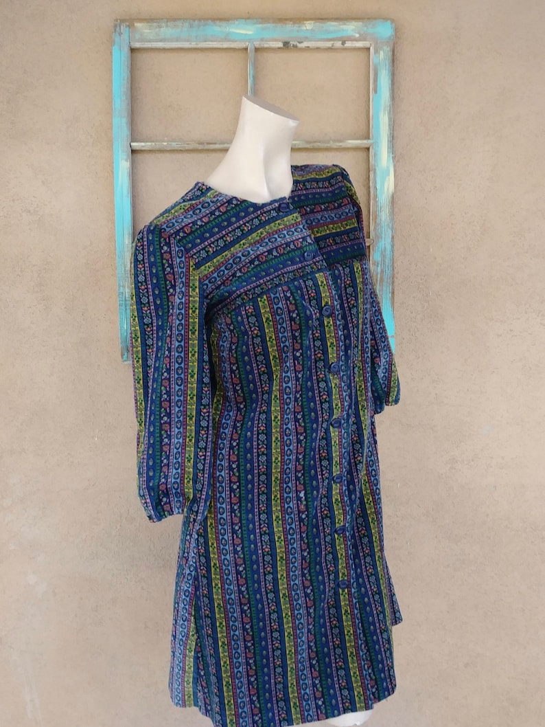 Vintage 1960s Corduroy Dress Shirtdress Sz S B34