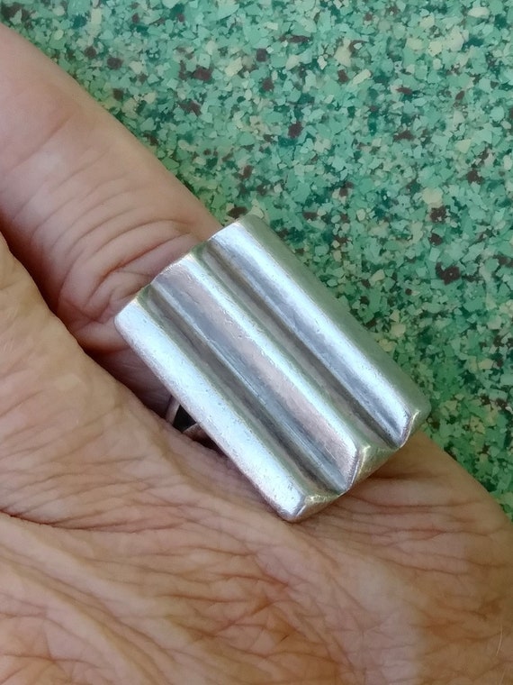 Vintage 1980s Silver Modernist Ring Unisex Sz 6 - image 1