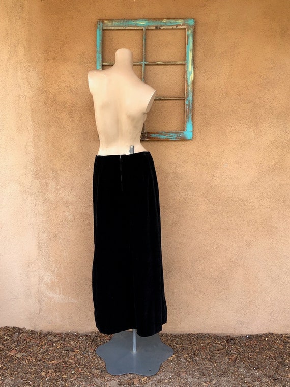 Vintage 1970s Studded Black Velvet Skirt Midi Max… - image 6