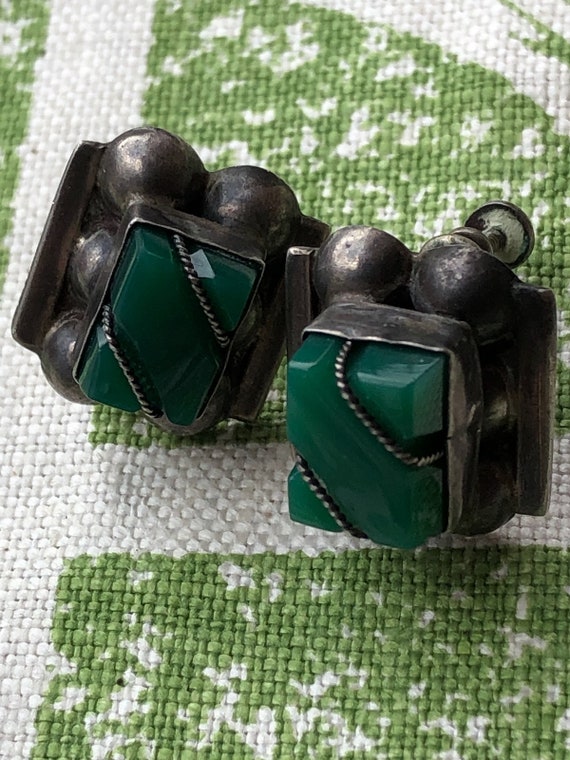 Vintage 1940s Mexican Jade Earrings Screw Back - image 6