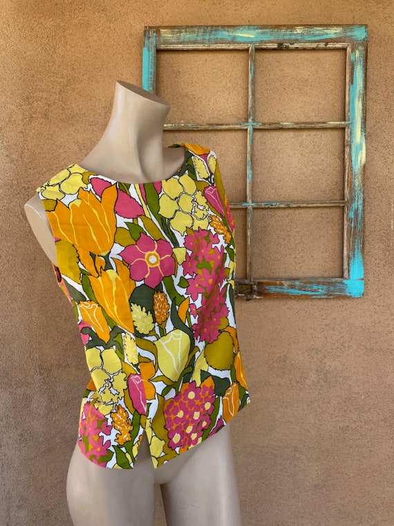 Vintage 1960s Floral Cotton Sleeveless Blouse Sz … - image 8