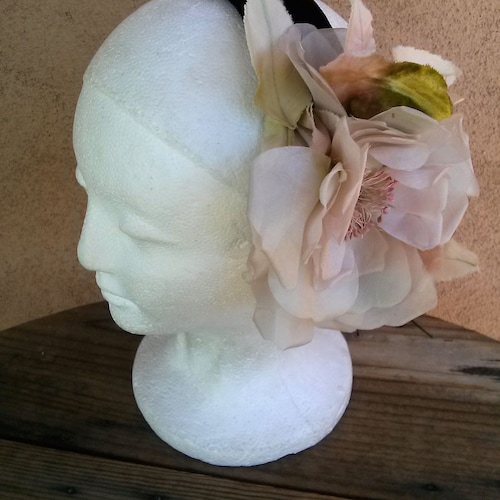 Vintage 1960s Floral Hat Rose Bouquet W Veil Pixie Whimsy  display picture 1
