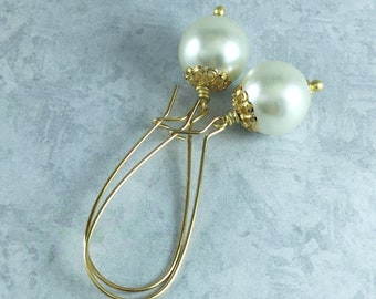Gold and Ivory Pearl Coquette Aesthetic Earrings