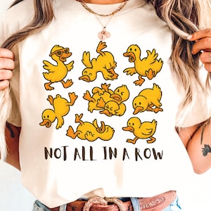 Lustiges Enten-Grafik-T-Shirt: Sarkastisches geistiges Chaos, Komfortfarben-Shirt