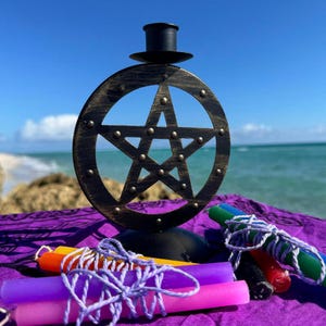 Metal Pentacle Candle Holder: Witchcraft Altar Decor (6x5in)