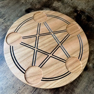 PENTÁCULO DE BRUJAS Portavelas de madera de cerezo con cristal de 5 elementos Herramienta de meditación pagana Wiccan Decoración Protección del altar Pentagrama de decoración