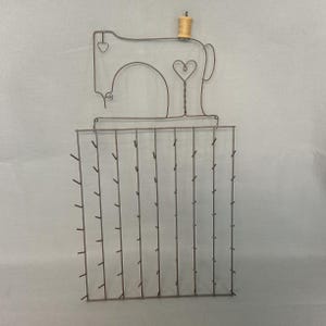 VTG Metal Wire Wall Hanging Thread Spool Rack Holder Display