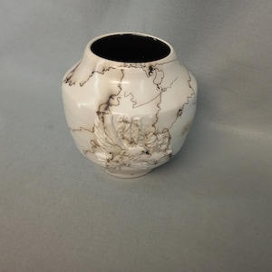 VTG Raku Pottery Horsehair Vase by D Martin Eagle and Pines Motif