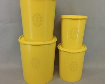 VTG Set of 4 Daffodil Yellow Tupperware Servalier Nesting Canisters