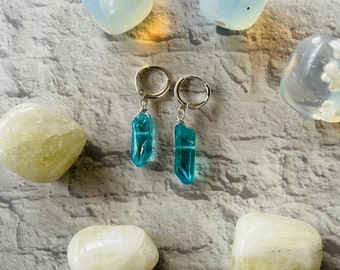 Blue aura quartz huggie earrings, gold huggie hoops, crystal hoop earrings, crystal earrings, quartz hoops, blue aura quartz