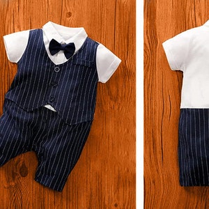 Formeel katoenen babybody Zachte herenstijl voor pasgeborenen Pasgeboren herenkleding Babybodysuit voor formele gelegenheden Herenstijl afbeelding 3