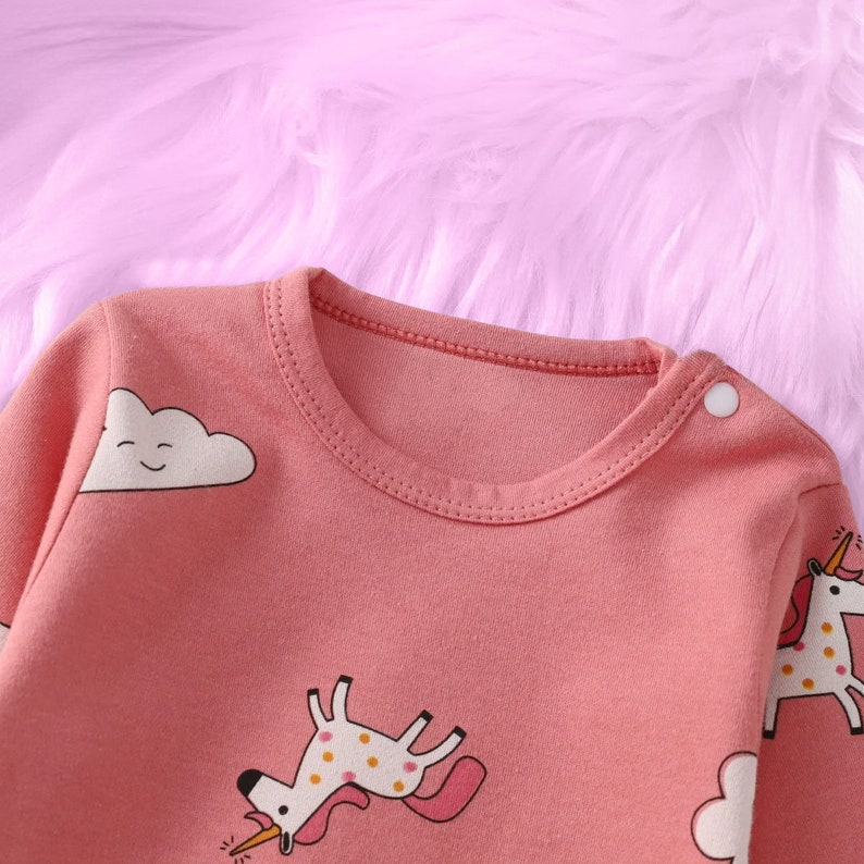 Adorable body animal pour enfants Vêtements uniques pour enfants. Tenue mignonne pour tout-petits FunToddlerFashion Body coloré pour enfants Body en coton image 8