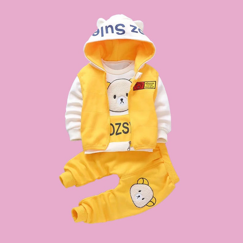 Autumn Winter Children's Clothing Set Thick Hooded Vest T-Shirt Pants Tracksuit for Toddlers Warm Children's Walking Suit Yellow Print イエロー
