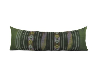 Cuscino lombare in tessuto intrecciato a mano con motivo a flusso d'acqua verde oliva - Cuscino Boho realizzato con tessitura ad arazzo.