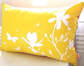 yellow rectangle pillow