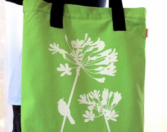 SALE Black Cardinal on Agapanthus Shoulder Tote Bag - Etsy