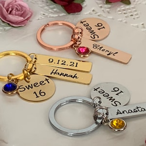 Porte-clés personnalisé Sweet 16, Cadeau Sweet 16, Bijoux Sweet 16, Cadeau d’anniversaire pour elle, Petite-fille / fille Cadeau Sweet 16