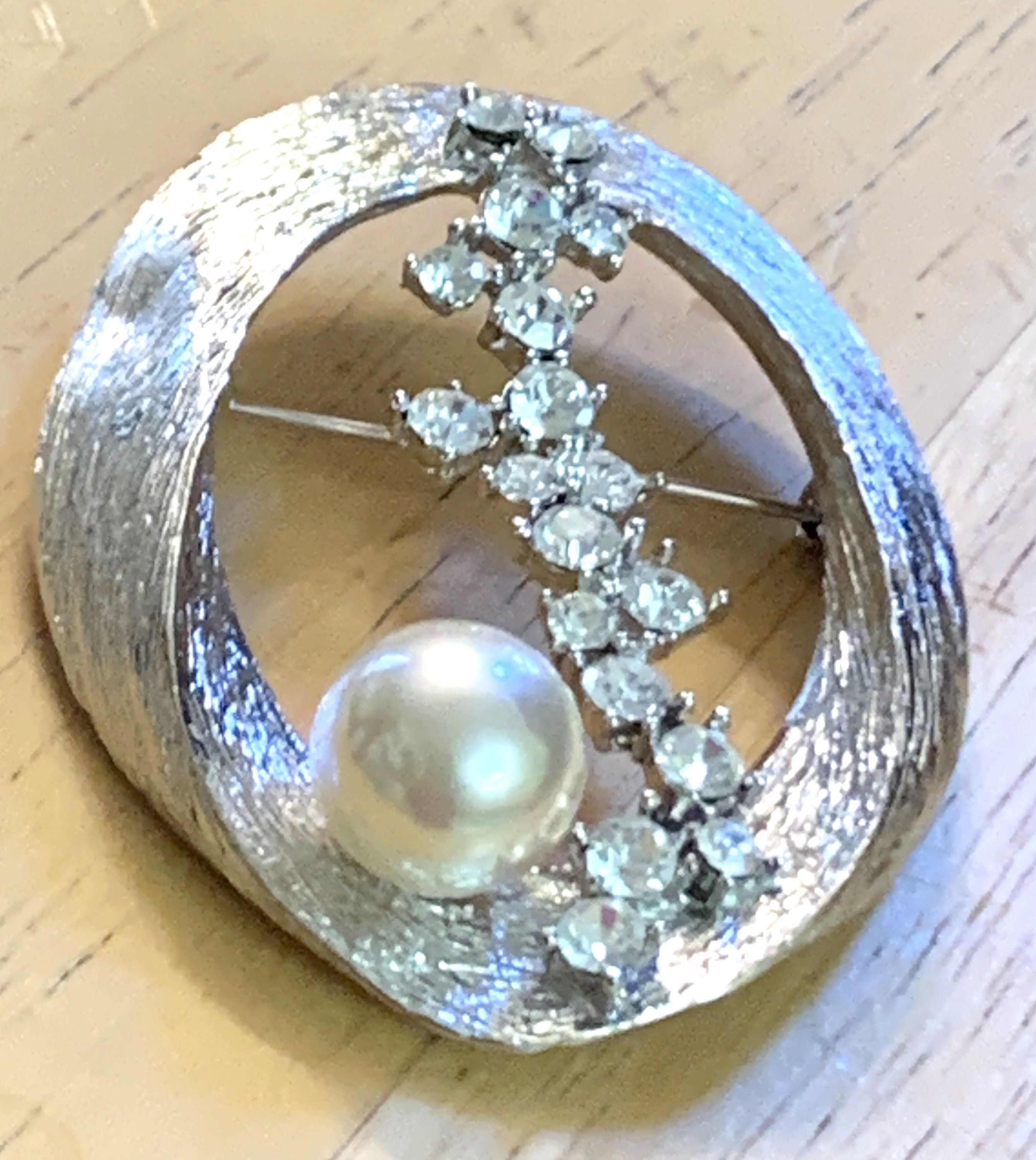 Modern Folded Pearl Ring Making