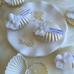 Beach Wedding Favor Candle, Seashell Decor Gift, Coastal Summer Bridal Shower Souvenir, Personalized Mini Candle image 2