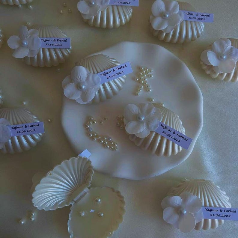 Beach Wedding Favor Candle, Seashell Decor Gift, Coastal Summer Bridal Shower Souvenir, Personalized Mini Candle image 4