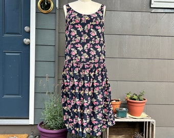 Vintage 90s Made in Sydney Rayon Romantic Floral Midi Dress sz S / M