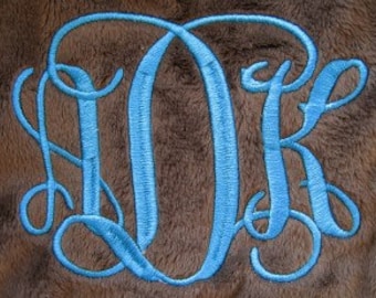 No 1364 Entwined or Vine 3 Letter Monogram Machine Embroidery Designs 4 inch high