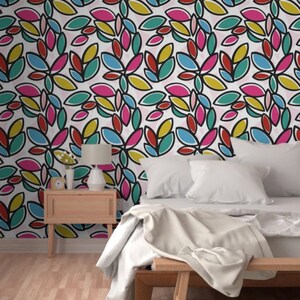 Warhol's Forest, inspired by Warhol's choice of print inks, a leafy design by Sue Pitkin, in high quality wallpaper from Spoonflower. zdjęcie 5