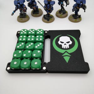 Würfelbox für 15 Würfel – Kompatibel mit Wargames wie Warhammer, Star Wars Legion, Shatterpoint