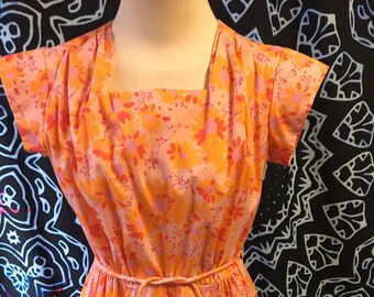 Swirl Vintage wrap dress floral 1960's Mod Excellent condition orange pink M/L