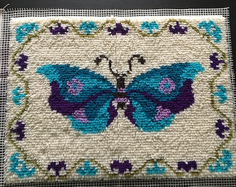 Mid Century Butterfly Latch Hook shag rug Wall Tapestry 26” X 20” Purple blue