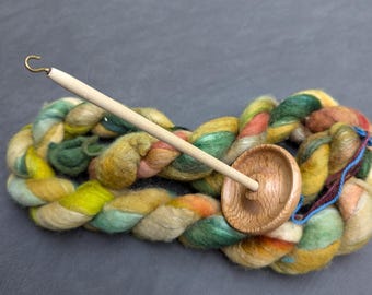 Hand turned Oak bottom whorl drop spindle