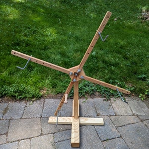 Bobinadora de hilo de fresno: independiente, vertical, en posición vertical