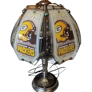 Green Bay Packers touch lamps