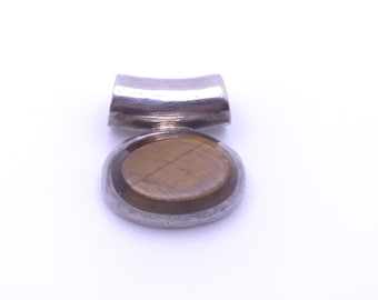 Vintage signierter Anhänger aus 925er Sterlingsilber, Taxco, Mexiko, mit Tigerauge-Motiv (TL-17), oval, schillernd, goldbraun, fein, modernistisch, aus einem Nachlass.