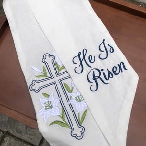 Embroidered Custom He Is Risen Embroidered Wreath Sash, Personalised Initials Home Decor, Floral Cross Sash, Spring Toile Front Door Bow image 5