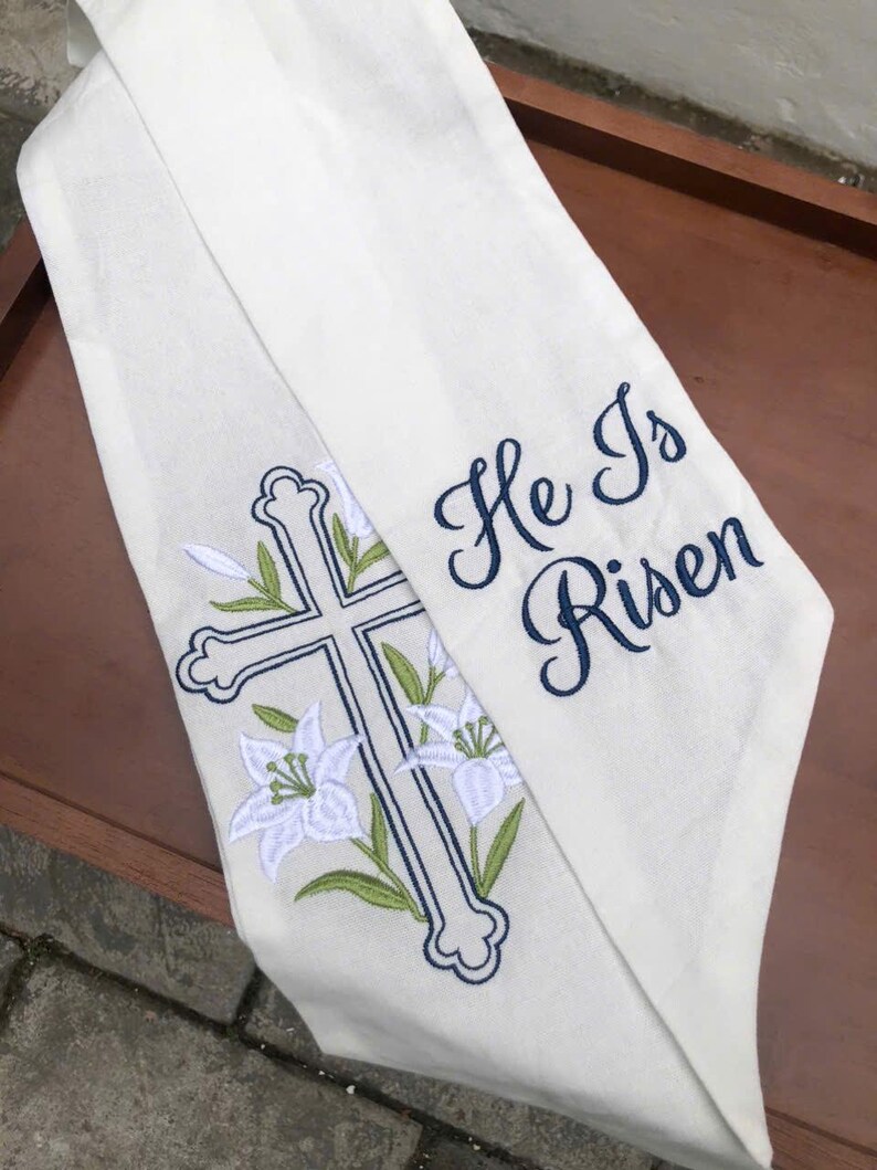 Embroidered Custom He Is Risen Embroidered Wreath Sash, Personalised Initials Home Decor, Floral Cross Sash, Spring Toile Front Door Bow image 5