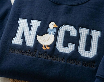 Broderad Goose NICU-sjuksköterska med gingham-applikation, sjuksköterskestudentpresent, neonatal ICU-sjuksköterska, sjuksköterskepresent