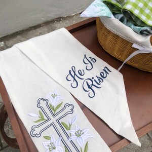 Embroidered Custom He Is Risen Embroidered Wreath Sash, Personalised Initials Home Decor, Floral Cross Sash, Spring Toile Front Door Bow image 4