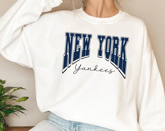 new york yankees crewneck sweatshirt