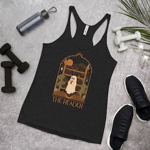 Womens The Reader Tarot Karte Geist Racerback Tank Top | Herbst, Herbst, Halloween Shirt | Bücherwurm Accessoire | Booktok ästhetik | Workout-Fitnessraum