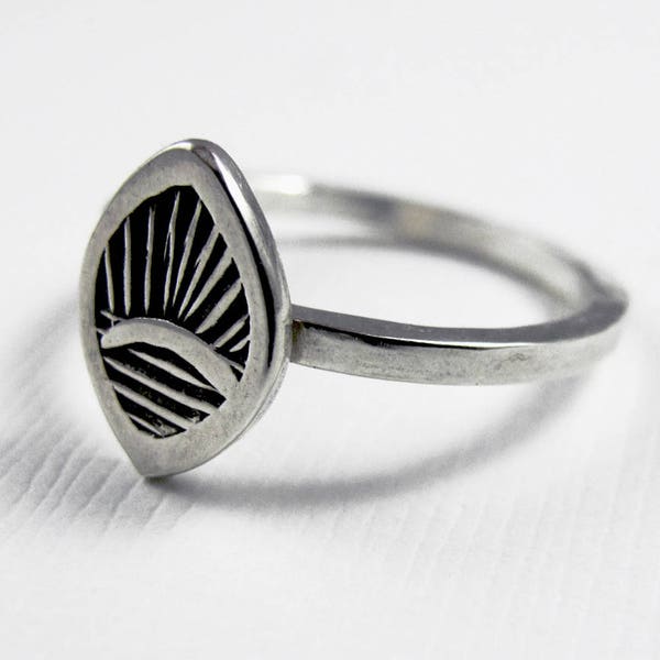 Sunrise Fan Ring - Sterling Silver rings  - Stamped leaf ring - tribal boho bohemian ring - Stacking Ring