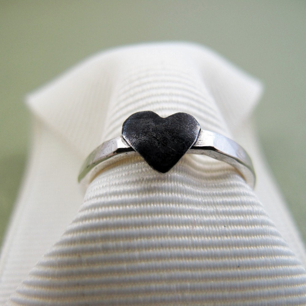 Black Heart Ring Sterling Silver Etsy