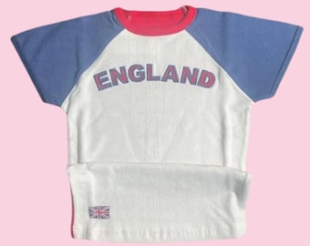 Vintage England Baby tee y2k crop top 90's 2000's England core cropped t-shirt
