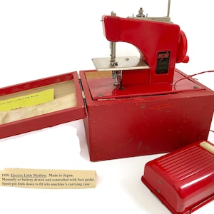 Midcentury Toy Sewing Machine Electric Little Modiste Made in Japan